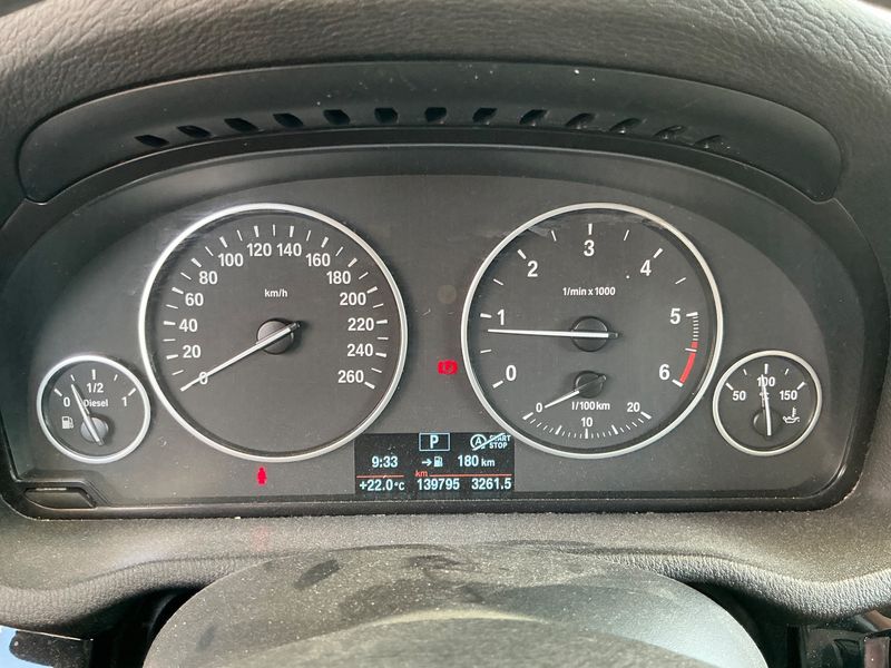 BMW X3 sDrive 18d — zdjęcie 13