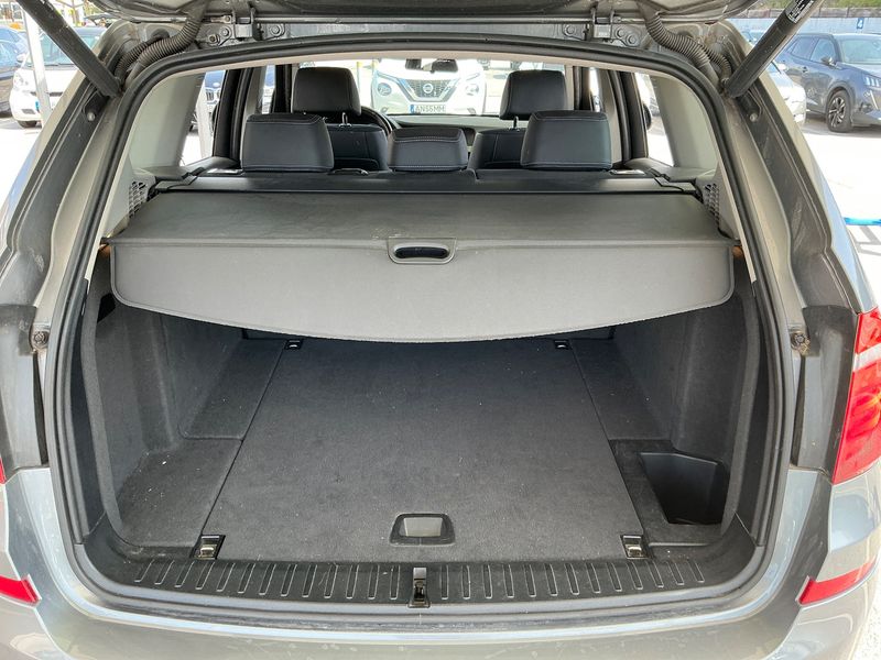 BMW X3 sDrive 18d — zdjęcie 10