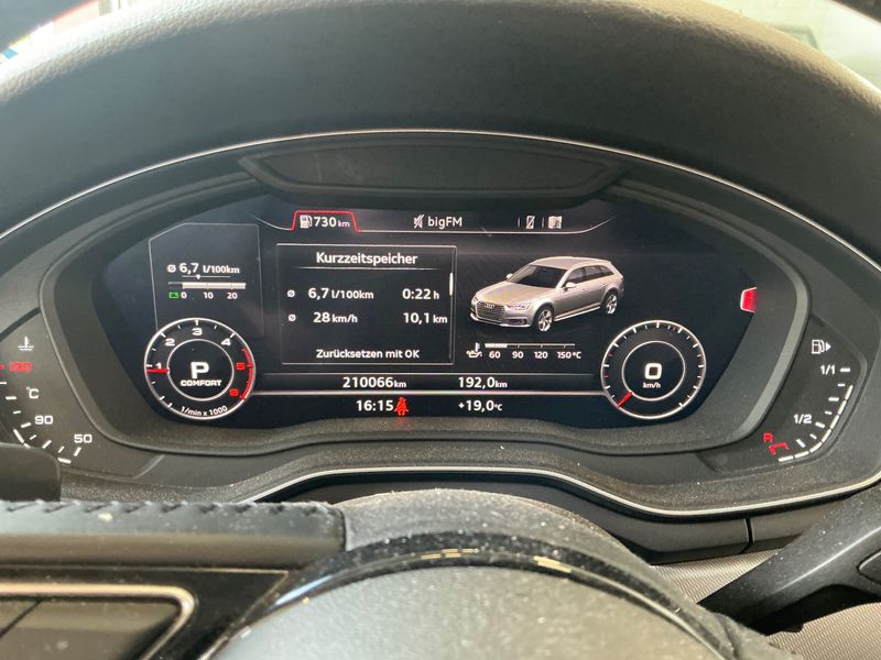 Audi A4 2.0 TDI Sport — zdjęcie 13