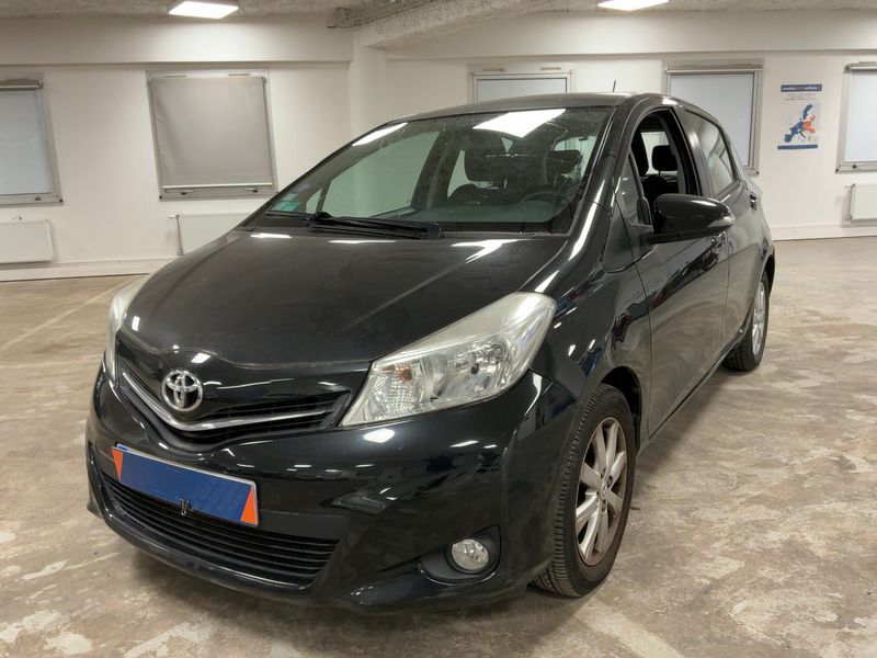 Yaris 1.0 VVT-i Active