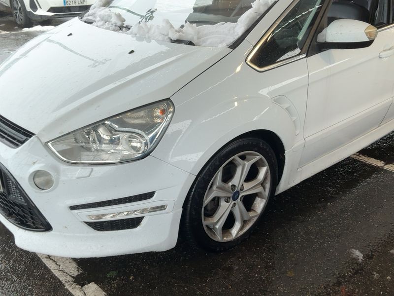 Ford S-Max 2.0 TDCi Titanium S — zdjęcie 2
