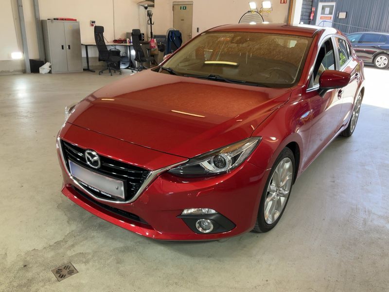 Mazda 3 2.0 Revolution