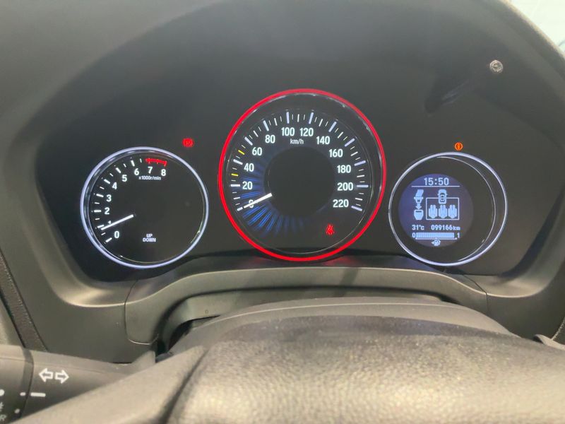 Honda HR-V 1.5 i-VTEC Comfort — zdjęcie 13