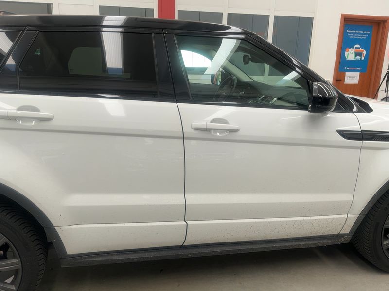 Land Rover Evoque 2.0 Sd4 SE Dynamic — zdjęcie 7