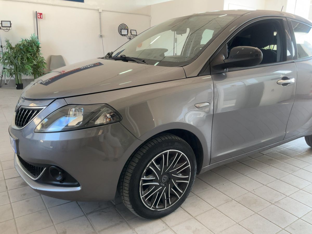 Lancia Ypsilon d'occasion