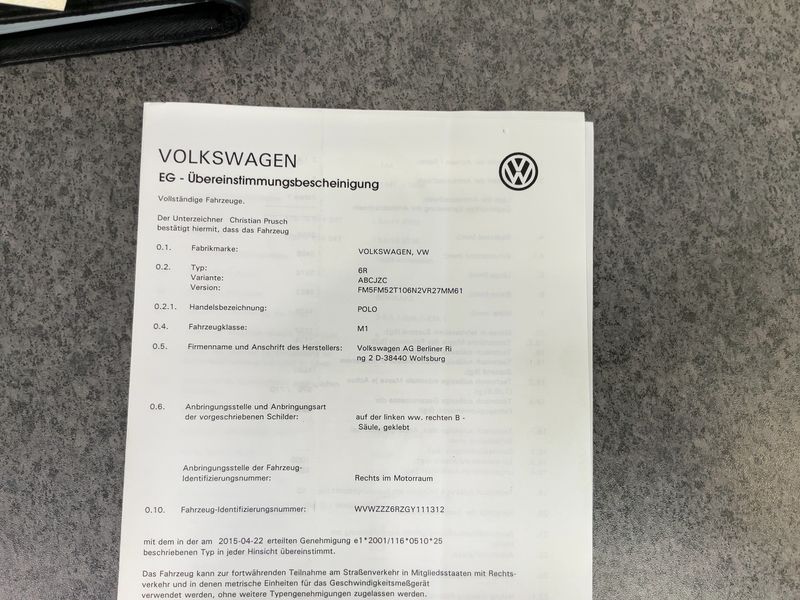 Volkswagen Polo 1.2 TSI Comfortline BlueMotion Tech 2015 – снимка 22