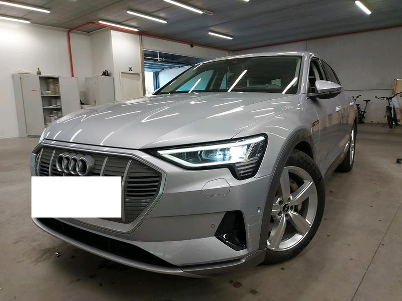 e-tron 55 quattro Advanced