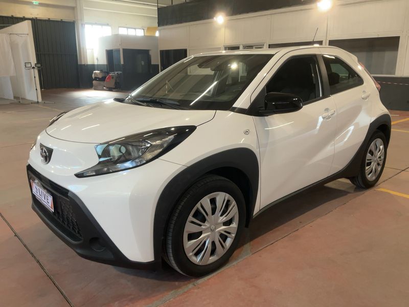 Aygo X 1.0 Active