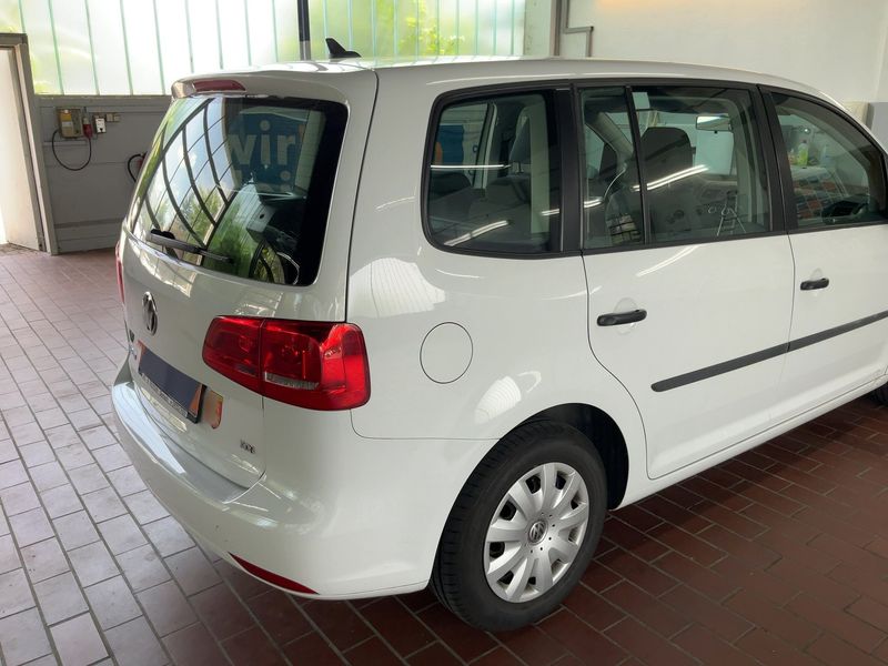 Volkswagen Touran 1.6 TDI Trendline 2014 – снимка 8