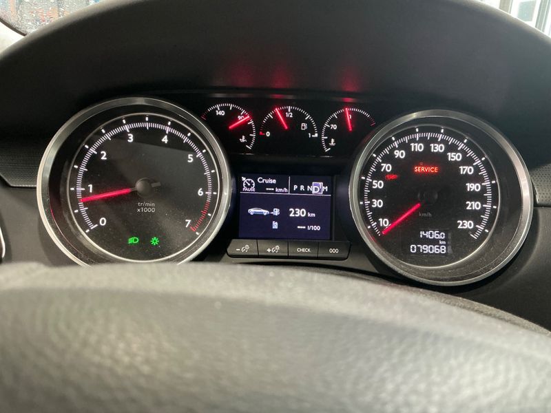 Peugeot 508 1.6 THP Allure — zdjęcie 13