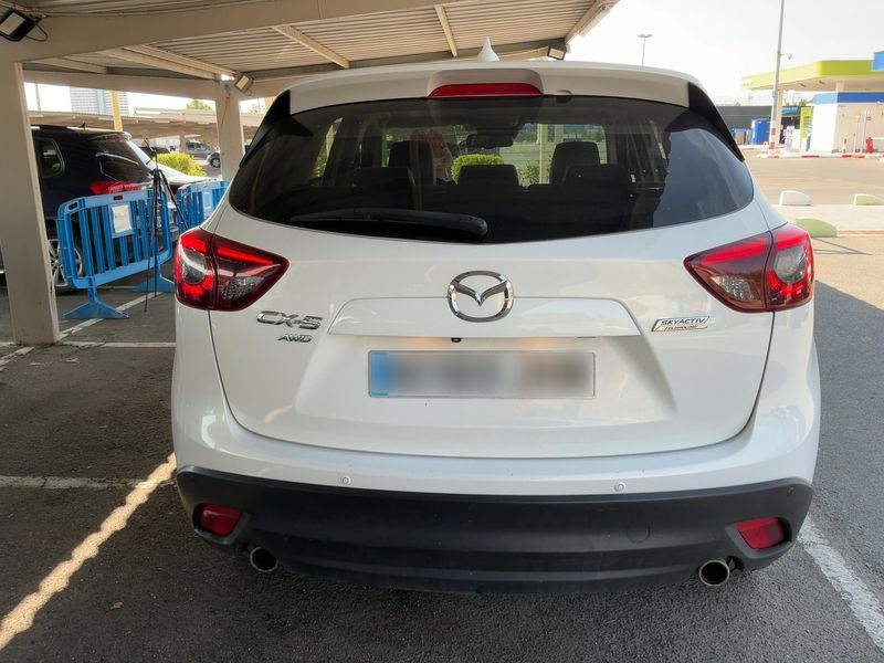 Mazda CX-5 2.2 Turbodiesel Luxury 4WD — zdjęcie 5