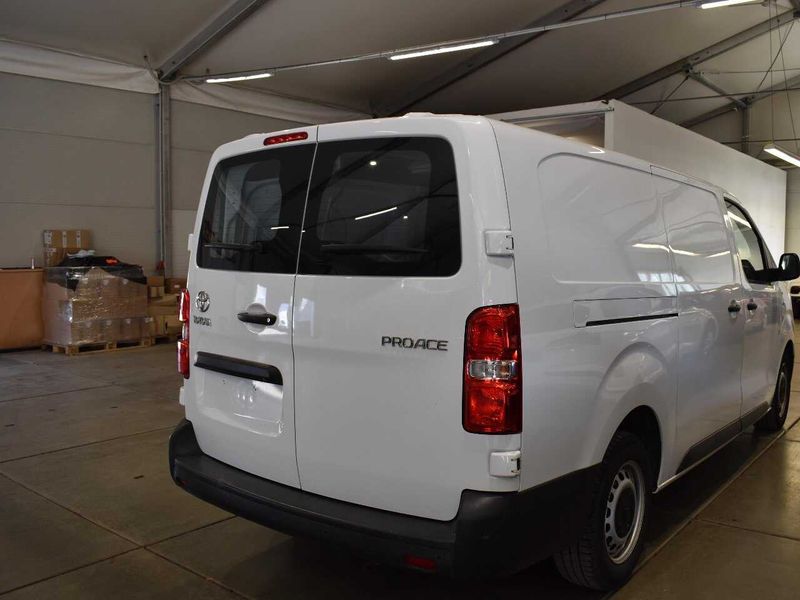 Toyota ProAce 2.0 D-4D L2 Kasten Meister — zdjęcie 2