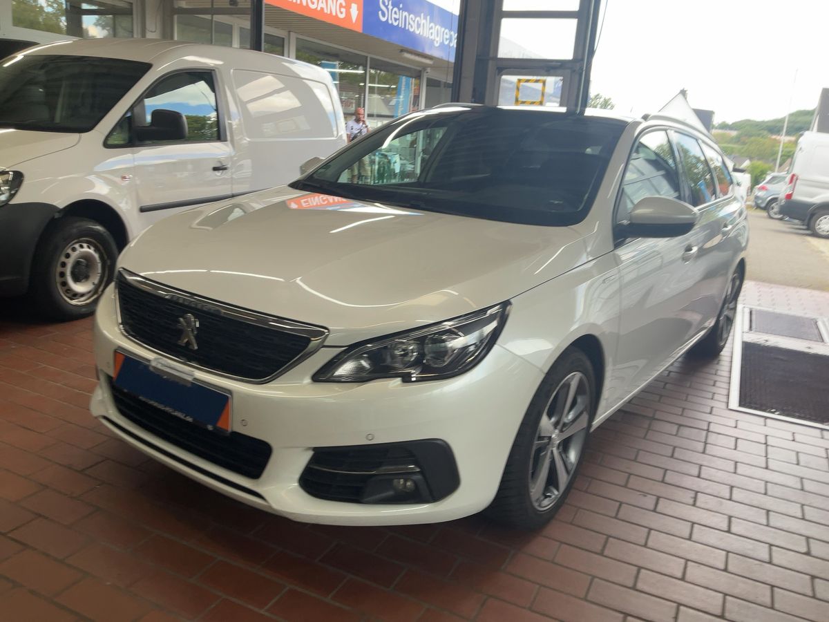 Peugeot 308 1.5 Blue-HDi Style