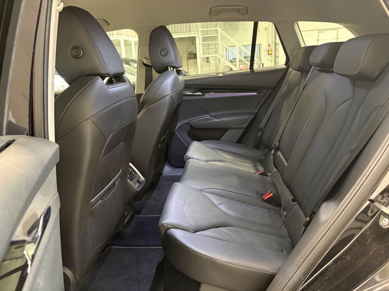 Skoda Enyaq iV 80 Suite — zdjęcie 8