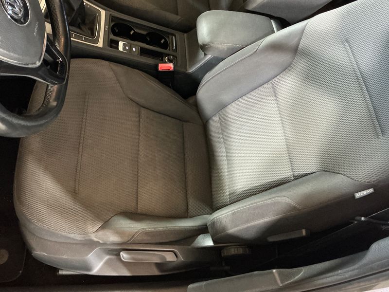 Volkswagen Golf VII 1.6 TDI Comfortline BlueMotion Tech 2015 – снимка 35