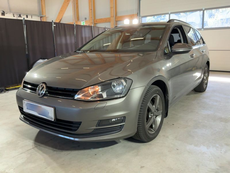 Volkswagen Golf VII 1.6 TDI Comfortline BlueMotion Tech 2015 – снимка 1