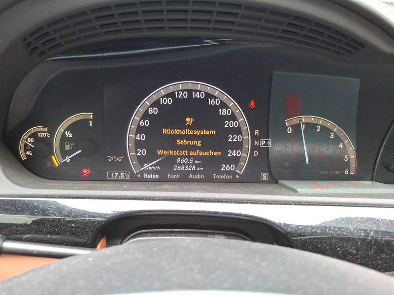 Mercedes-Benz S-Klasse S 320 CDI L 4Matic — zdjęcie 12