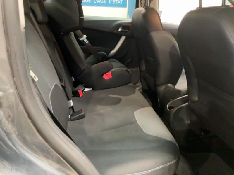 Citroen C3 1.4 HDi Business — zdjęcie 14
