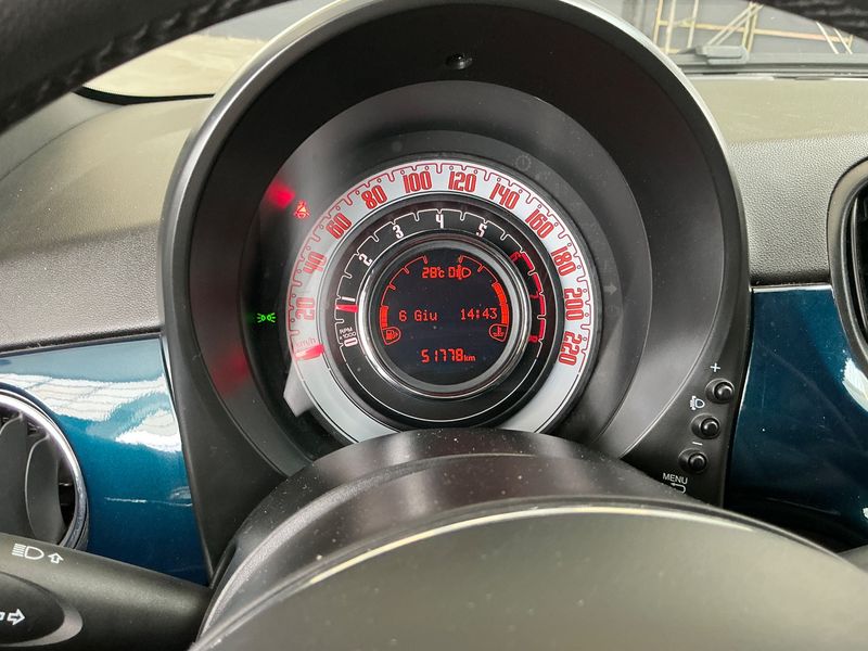 Fiat 500 1.2 Lounge — zdjęcie 13