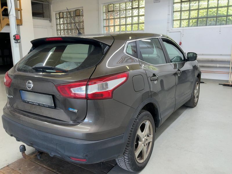 Nissan Qashqai 1.6 dCi Acenta — zdjęcie 6