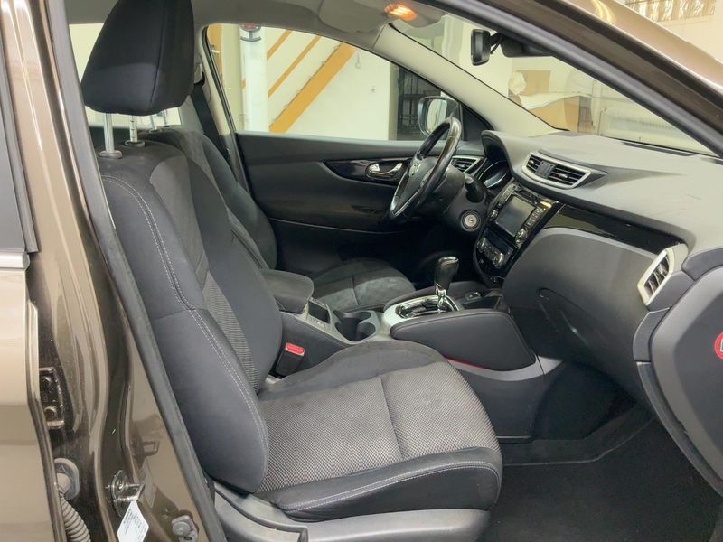 Nissan Qashqai 1.6 dCi Acenta — zdjęcie 11