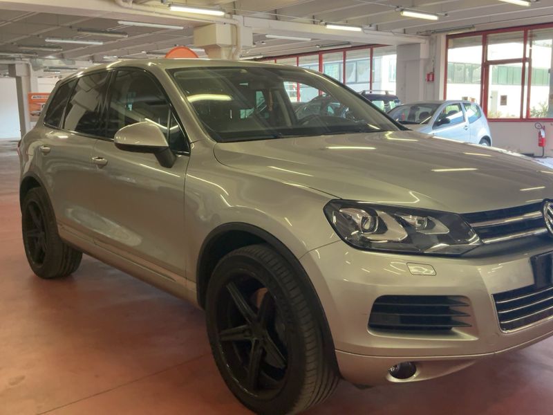 Volkswagen Touareg 3.0 V6 TSI Plug-in Hybrid — zdjęcie 8
