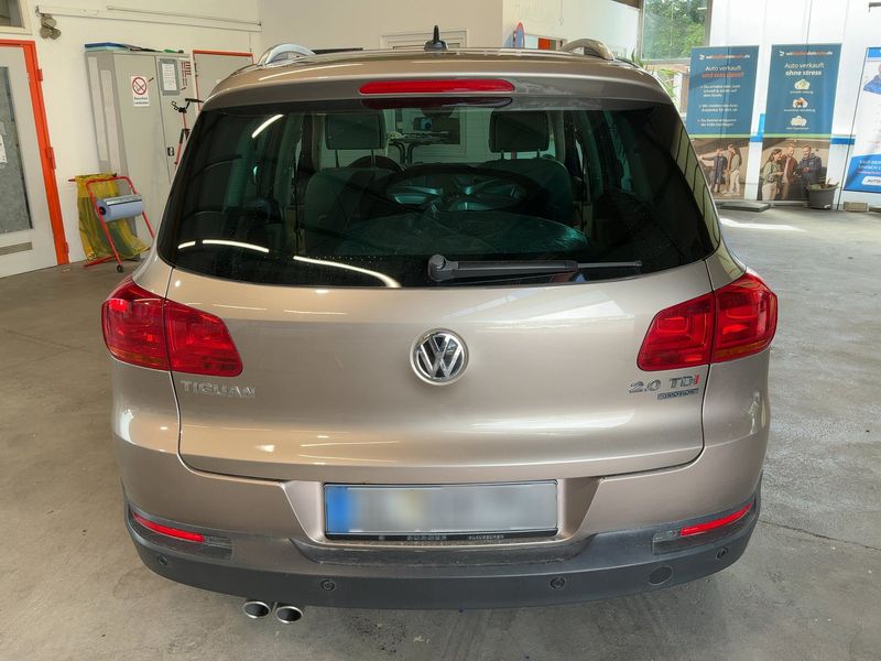 Volkswagen Tiguan 2.0 TDI Sport & Style 4Motion BlueMotion Tech — zdjęcie 5