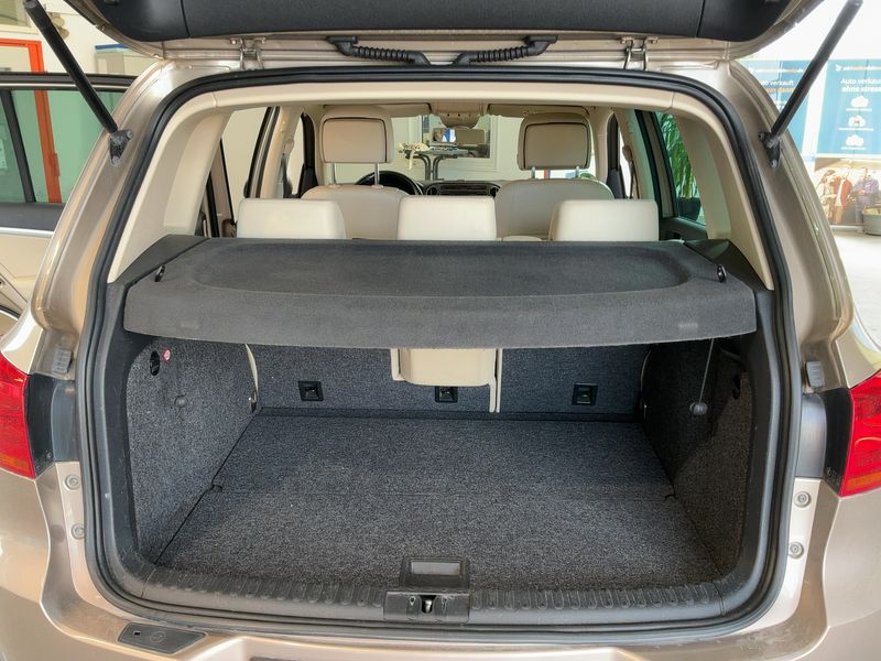 Volkswagen Tiguan 2.0 TDI Sport & Style 4Motion BlueMotion Tech — zdjęcie 10
