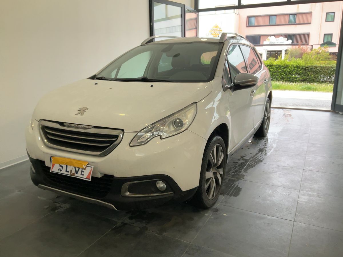 Peugeot 2008 2016 — photo 1