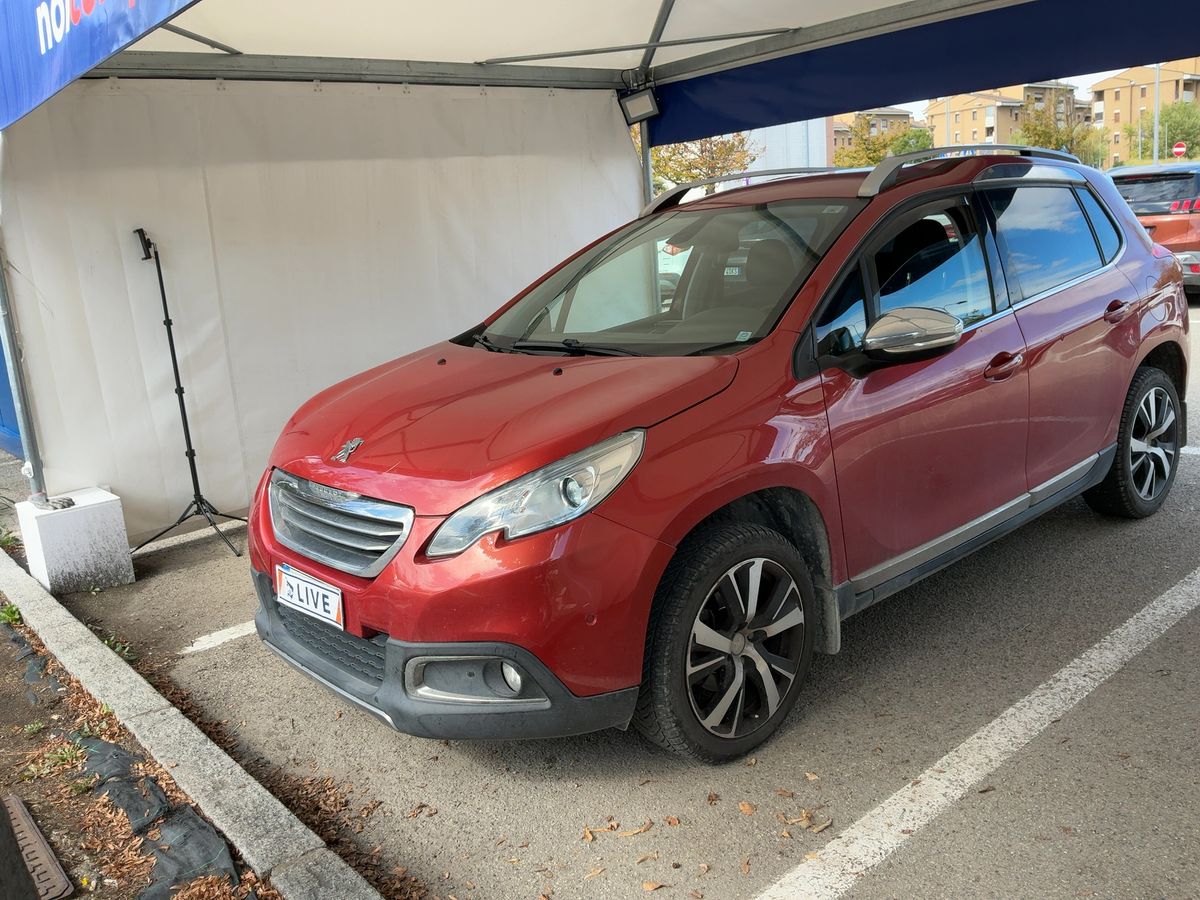 Peugeot 2008 1.2 PureTech Allure
