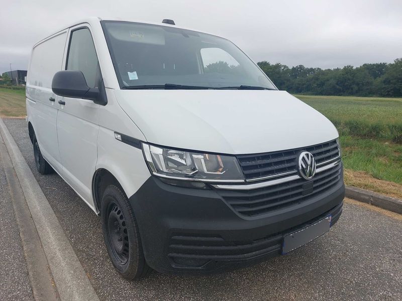 Volkswagen T6 Transporter 2.0 TDI Kasten FWD — zdjęcie 6