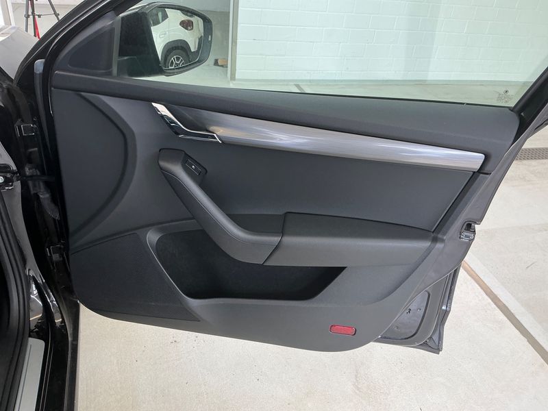 Skoda Octavia 2.0 TDI Clever 2018 – снимка 26