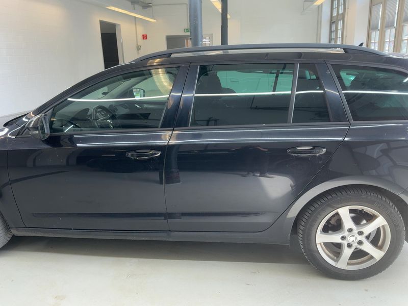 Skoda Octavia 2.0 TDI Clever 2018 – снимка 4
