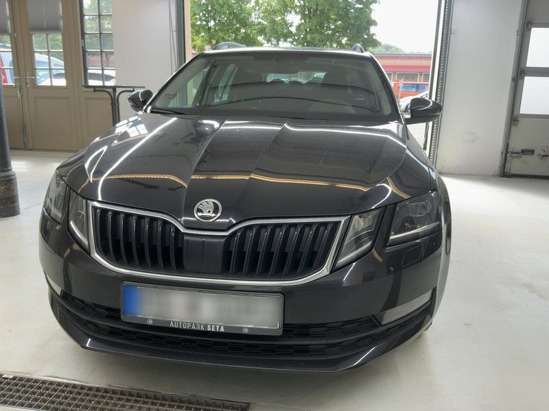 Skoda Octavia 2.0 TDI Clever 2018 – снимка 14