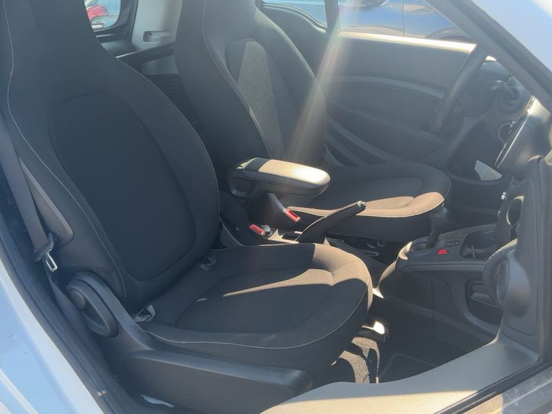 Smart fortwo 1.0 Basis passion — zdjęcie 11