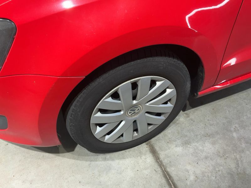 Volkswagen Polo 1.6 TDI Trendline BlueMotion Tech 2013 – снимка 3