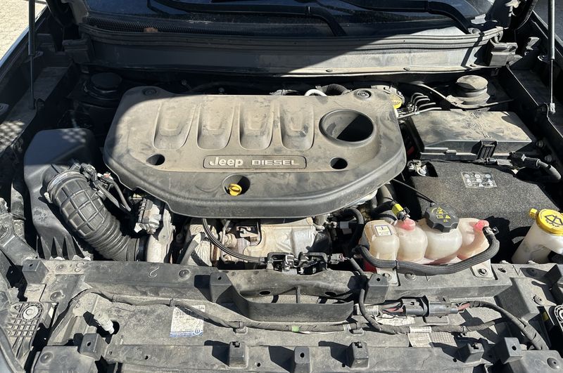 Jeep Cherokee 2.2 M-Jet Limited 4x2 — zdjęcie 8