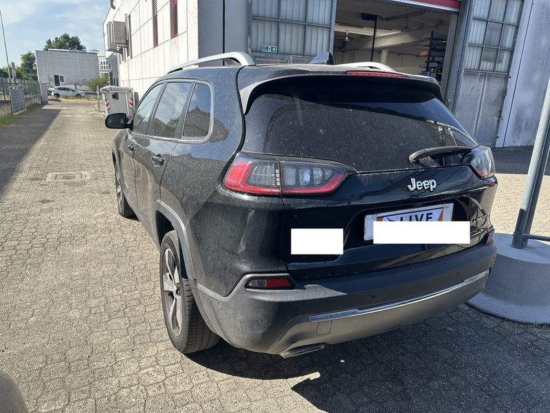 Jeep Cherokee 2.2 M-Jet Limited 4x2 — zdjęcie 3