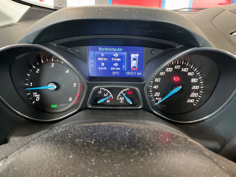 Ford C-Max 1.6 TDCi Titanium 2013 – снимка 18