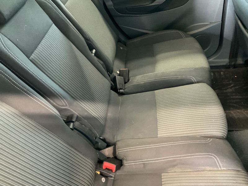 Ford C-Max 1.6 TDCi Titanium 2013 – снимка 28