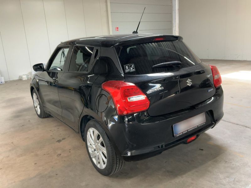 Suzuki Swift 1.2 DualJet Mild-Hybrid Comfort — zdjęcie 3