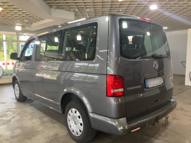 Volkswagen T5 Caravelle 2.0 TDI Comfortline — zdjęcie 3
