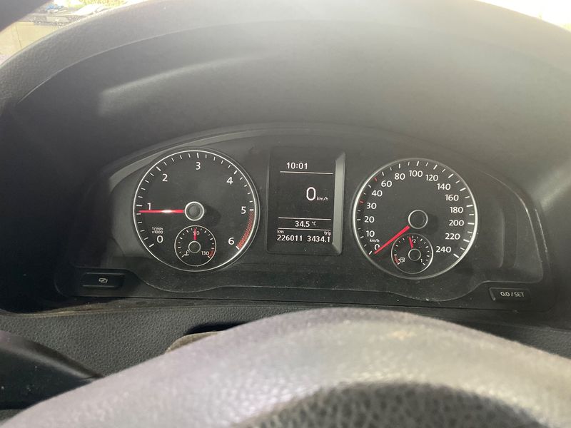 Volkswagen T5 Caravelle 2.0 TDI Comfortline — zdjęcie 13