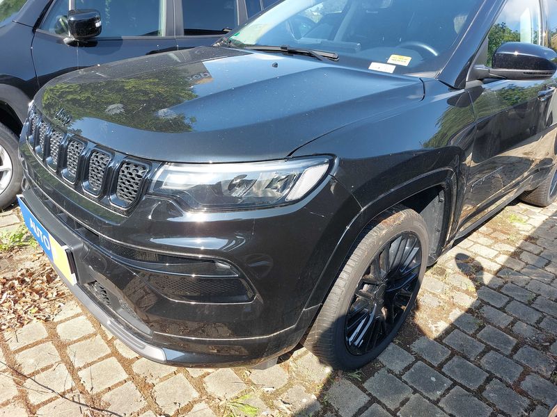 Jeep Compass 1.5 GSE T4 e-Hybrid RED FWD — zdjęcie 2
