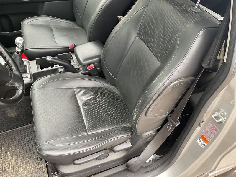 Suzuki Grand Vitara 1.9 DDiS Comfort 2011 – снимка 38
