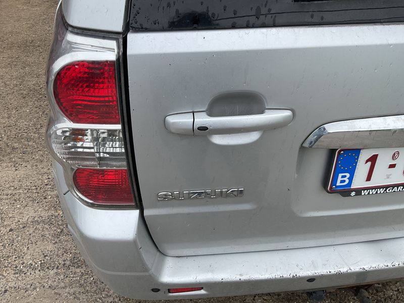 Suzuki Grand Vitara 1.9 DDiS Comfort 2011 – снимка 50