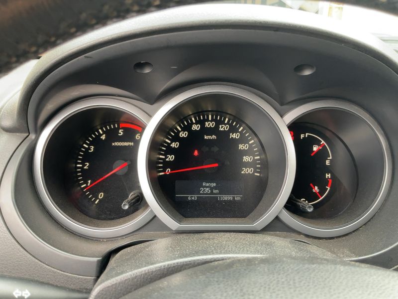 Suzuki Grand Vitara 1.9 DDiS Comfort — zdjęcie 13