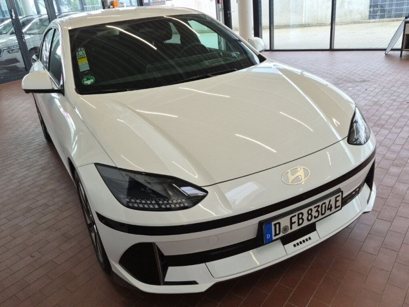 Hyundai IONIQ 2024