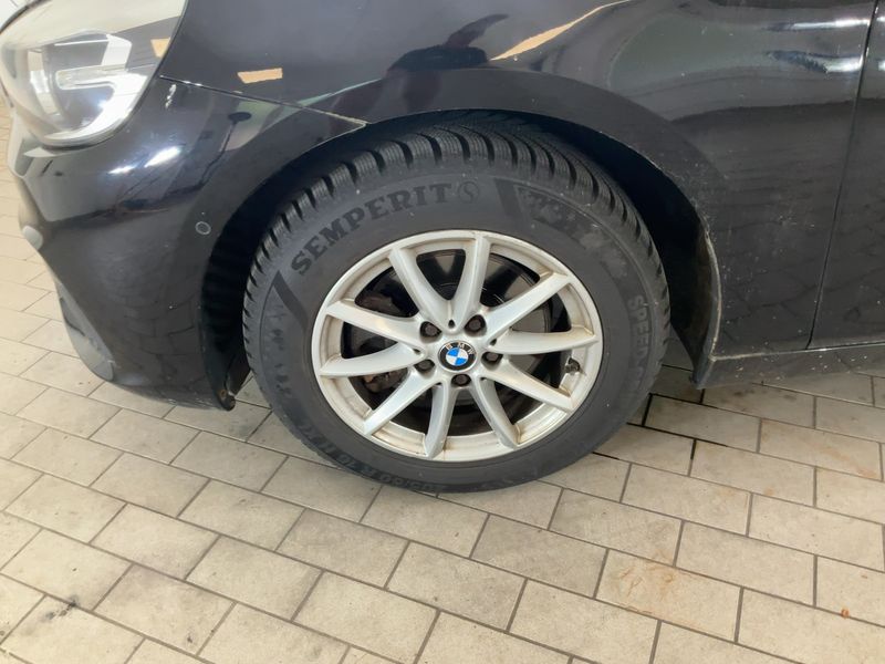 BMW 2er 218i Active Tourer Advantage 2016 – снимка 3
