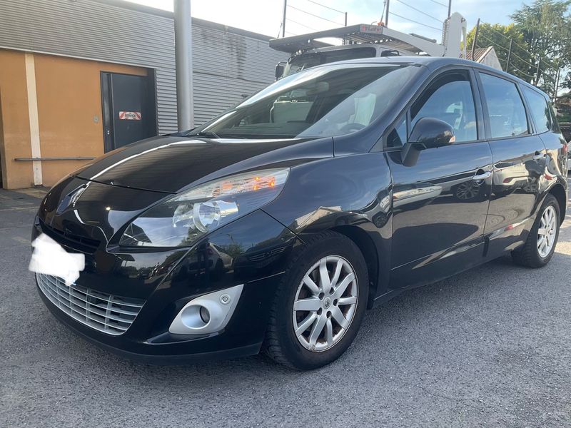 Renault Grand